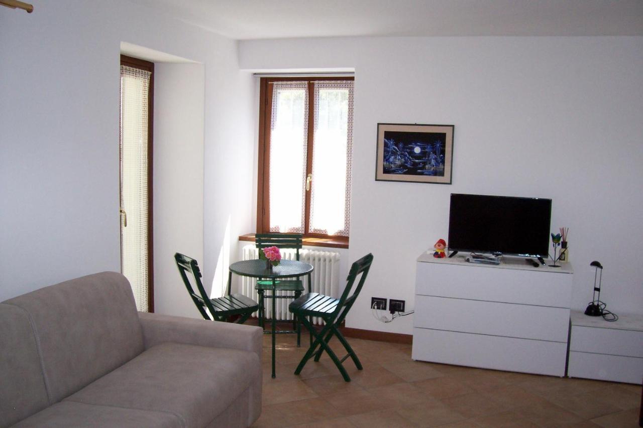 Appartamento Contrada Vecchia Варенна Екстер'єр фото